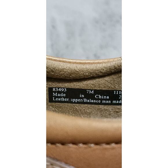 Clarks Bendables Bingo Q Medium & Dark Tan Leather Slip-on Comfort Shoes Size 7M - Picture 9 of 9